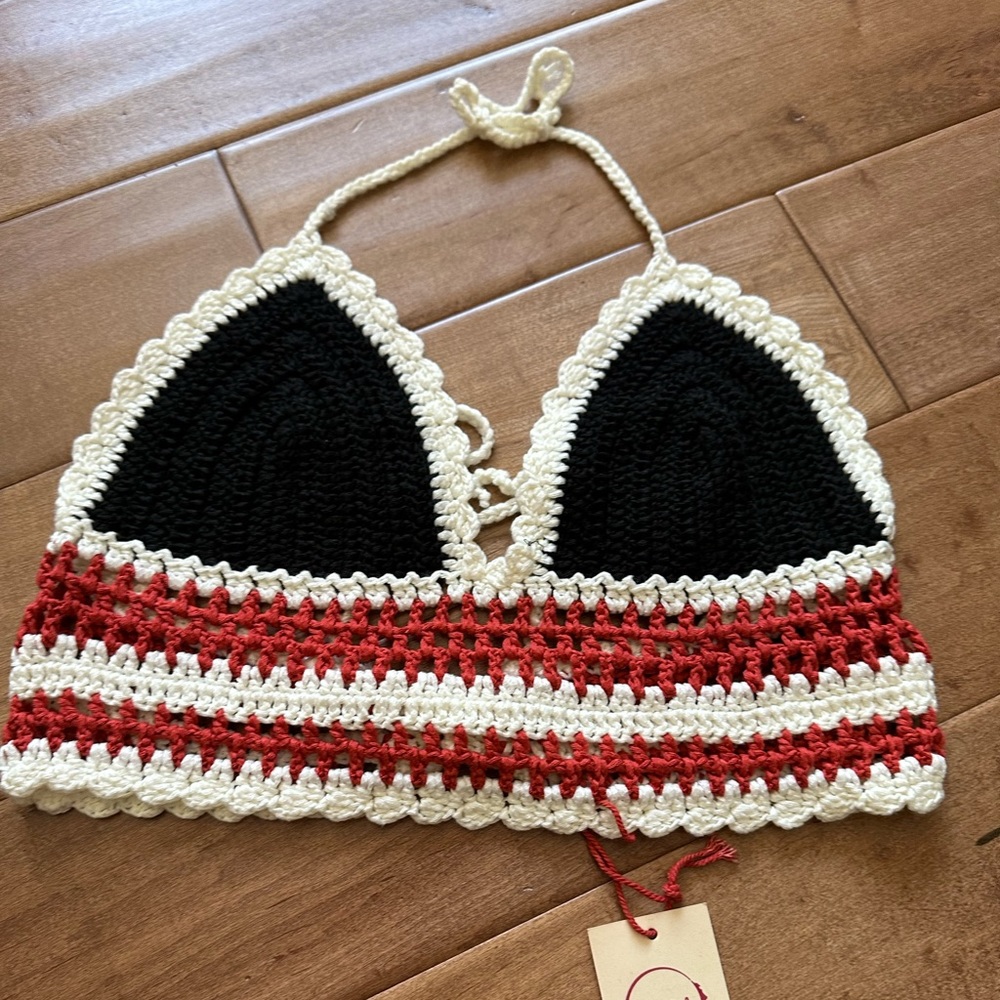 RAGA Crochet top NWT